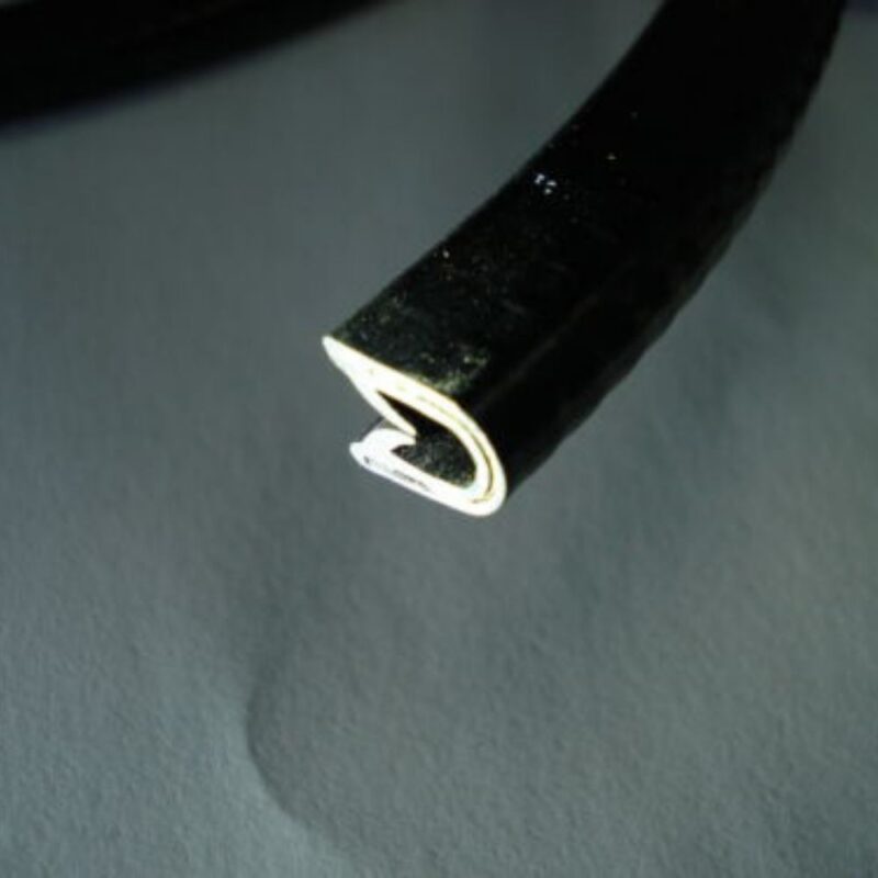 Pinchweld PVC Seal Toolbox Car Van Boot Seal Edge 035 By The Meter - Image 3