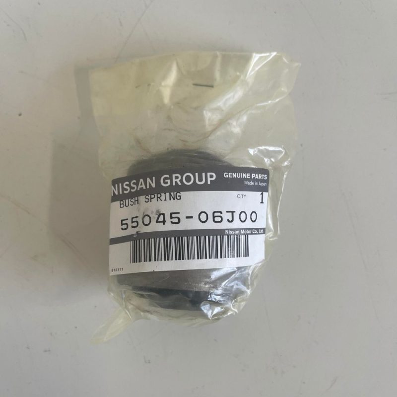 Genuine Nissan Patrol GU GQ Rear Control Trailing Arm Bush