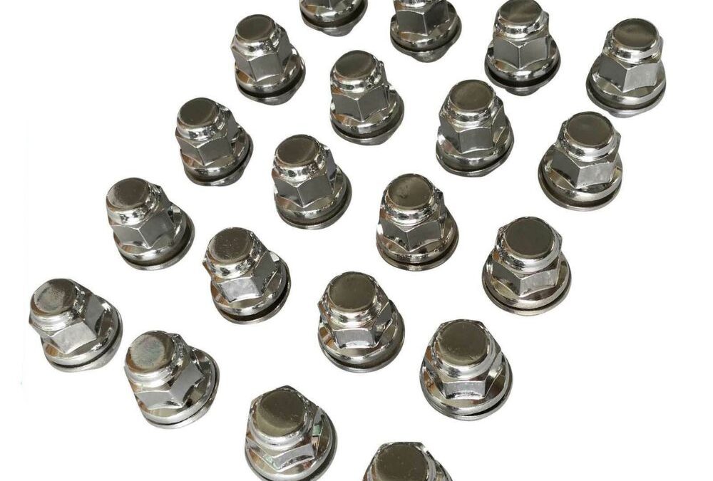 24pc Chrome Wheel Nuts For Toyota Hilux KUN26R 12mm x 1.5 Alloy Wheels With Washer